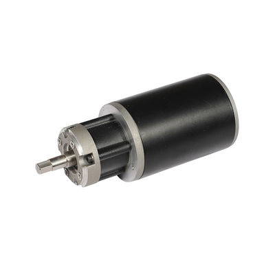 IE2/IE3 AC Brushless DC Motor dengan pendinginan udara / air dengan torsi tinggi